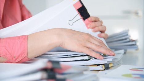 Foto: Vergütung von Überstunden und Mehrarbeit